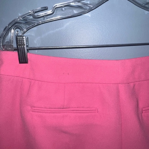 Worthington- Pink modern fit capri pants - Picture 5 of 6
